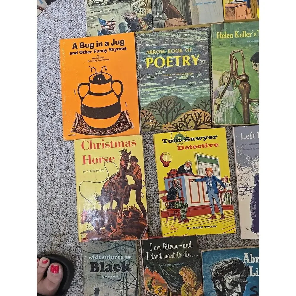 Vtg 1960s Lot of 22 Scholastic Assorted Classic Children's Paperback Story Books